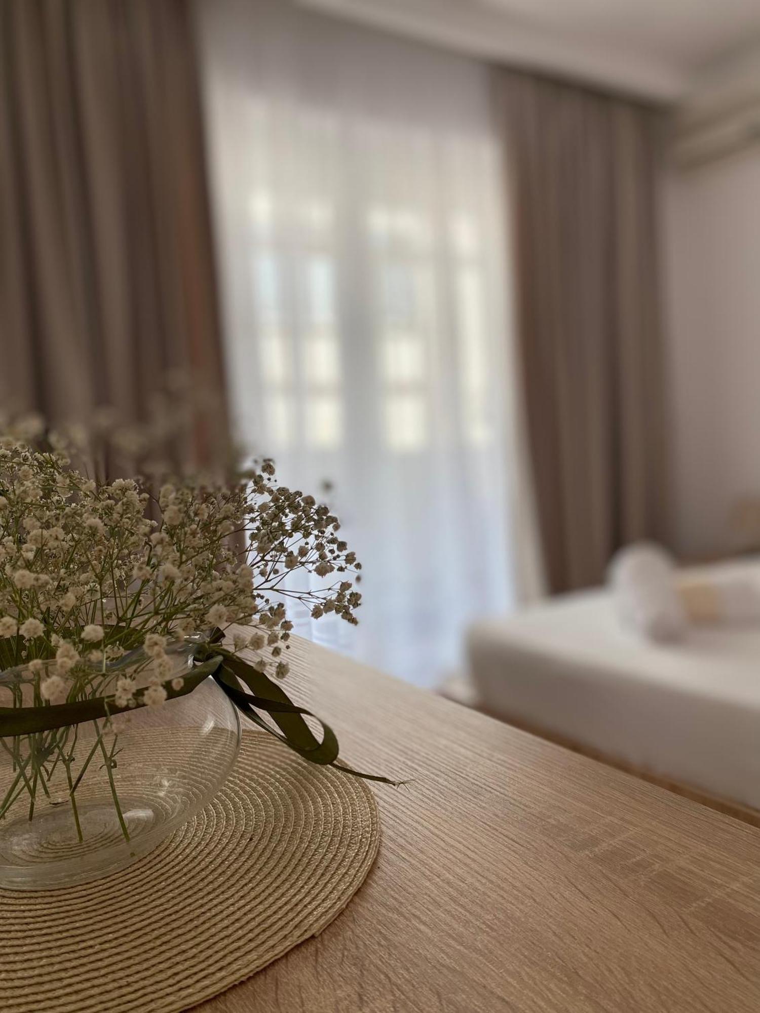 Central Welcoming Apartment In Tirana Extérieur photo
